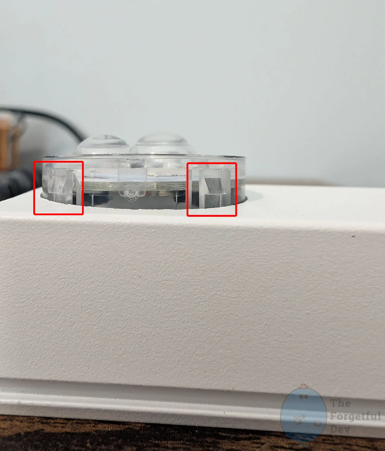 Closeup of the clips