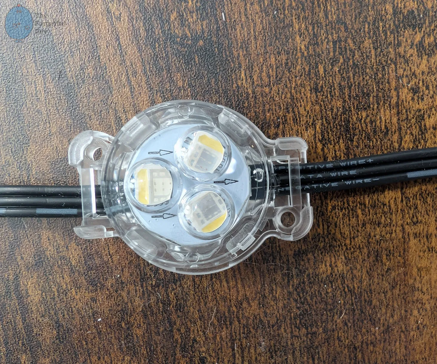 Notice the 3 arrows printed on the puck